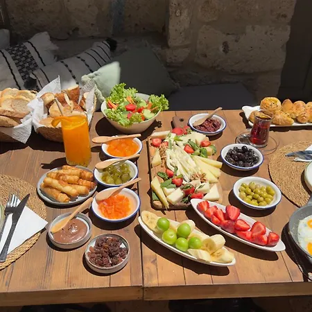 Aliko Hotel 4*