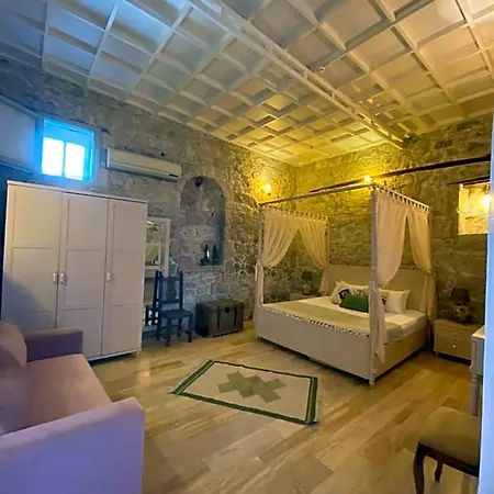 Aliko Hotel